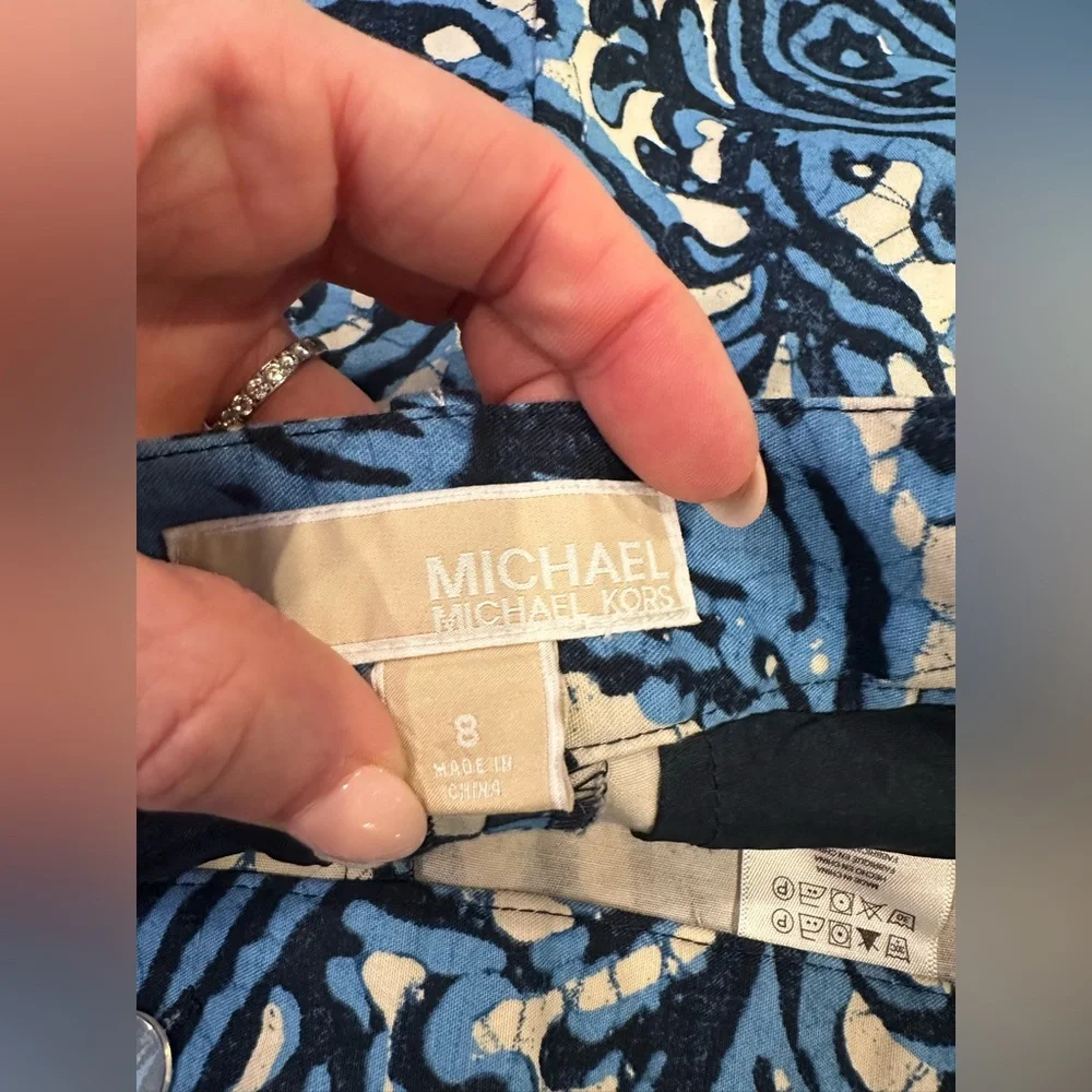 EUC‎ Michael Kors Size 8 Blue and White High Waist Shorts